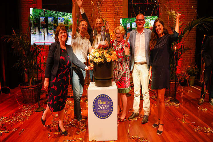 FleuroStar Award naar Dmmen Orange